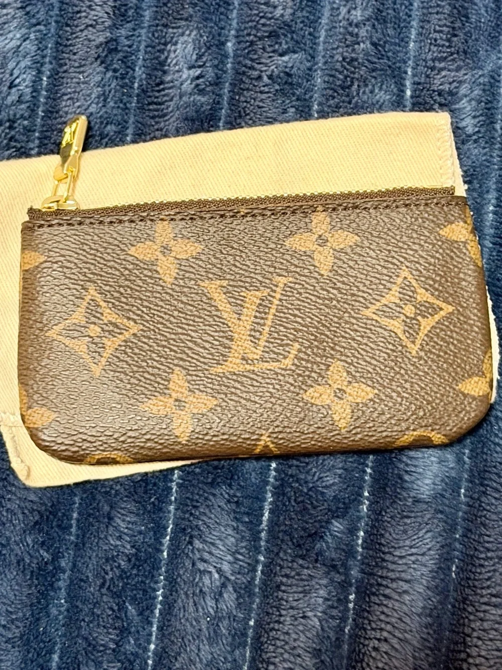 Louis Vuitton Monogram Canvas Key Pouch Cles Coin Purse w/ Box & Dust Bag